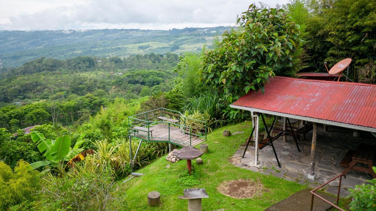 Apartment El Cipres: Vistas Increibles Y Mirador Turrialba